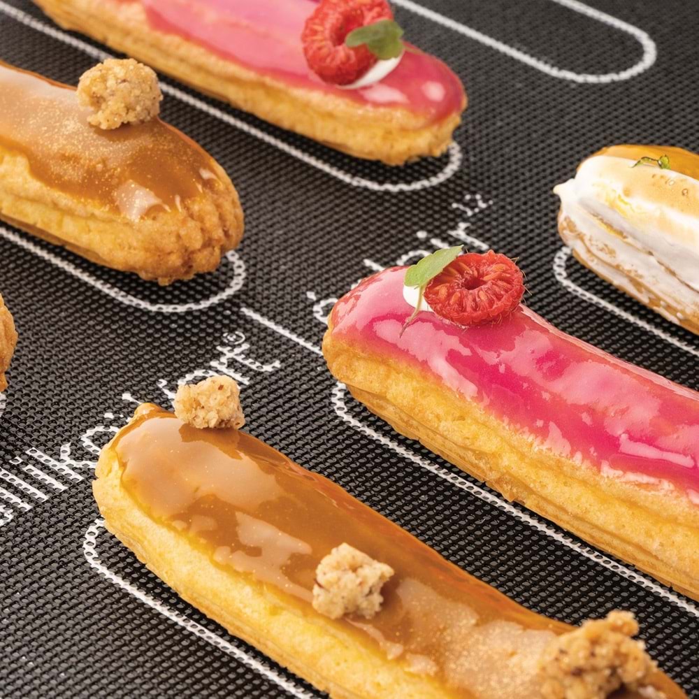 40.113.99.0000 SİLİKOMART AIR MAT ECLAIR & CHOUX 30*40 CM SİLİKON KALIP